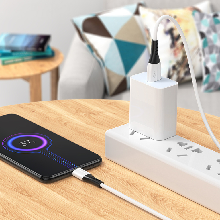 Кабель Hoco X82 USB на Micro-USB 2.4A, силиконовый белый 